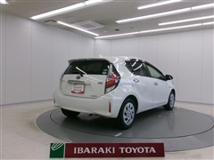 アクア S スタイルブラック