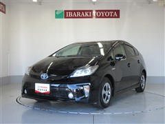 トヨタ プリウス S