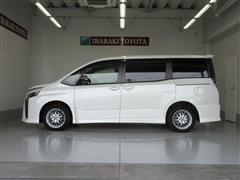 ヴォクシー ZS キラメキ