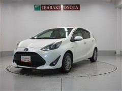 アクア S スタイルブラック