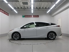 プリウス S ツーリングセレクション