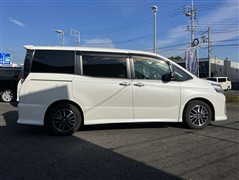 ヴォクシー ZSキラメキ