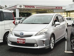 トヨタ プリウスアルファ S ツーリング