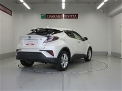 C-HR S LEDエディション
