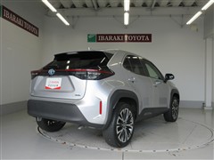 ヤリスクロス Z