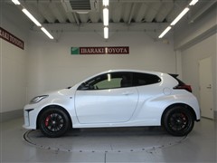 GRヤリス RZ ハイパフォーマンス