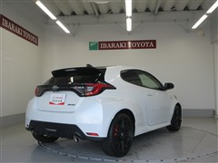 GRヤリス RZ ハイパフォーマンス