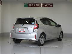 アクア S スタイルブラック