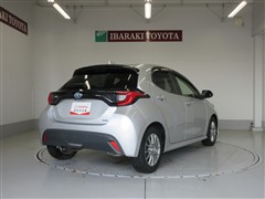 ヤリス ハイブリッド Z