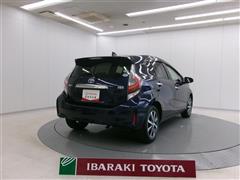 アクア S スタイルブラック