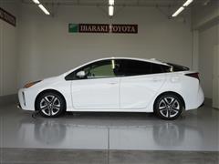 プリウス A ツーリングセレクション