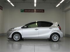 アクア S スタイルブラック