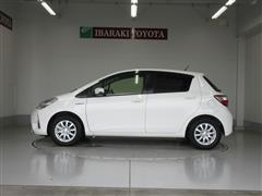 ヴィッツ ハイブリッド F