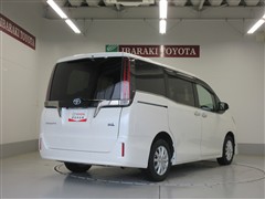 エスクァイアHV GIプレミアムBLテ