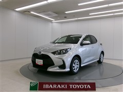 ヤリス ハイブリッド X