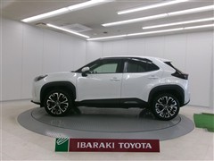 ヤリスクロス  HV Z