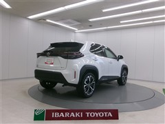 ヤリスクロス  HV Z