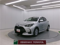 ヤリス ハイブリッド X