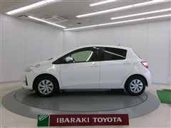 ヴィッツ ハイブリッド F