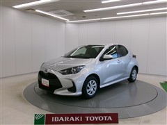 ヤリス ハイブリッド X