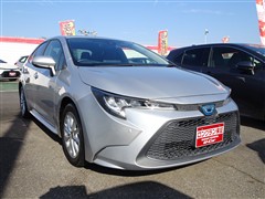 カローラ ハイブリッド S