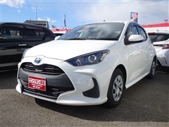 トヨタ ヤリス ハイブリッド X