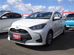 トヨタ ヤリス X