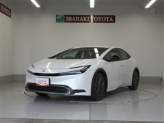 トヨタ　プリウス U