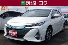 トヨタ プリウスPHV A