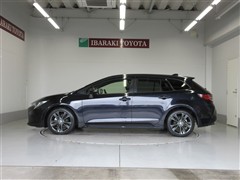 カローラツーリング HV WXB