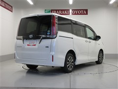 エスクァイアHV GIプレミアム BT