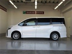 ヴォクシー hv ZS キラメキ3