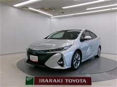 トヨタ プリウスPHV A