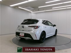 カローラスポ HV G スタイル