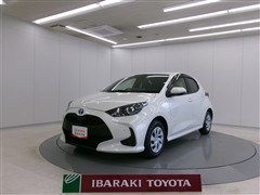 ヤリス ハイブリッド G