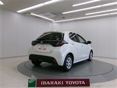 ヤリス ハイブリッド G