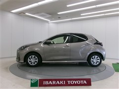ヤリス ハイブリッド G