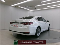 ES300h バージョンL