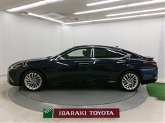 ES300h バージョンL