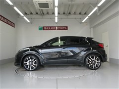 C-HR S-T GRスポーツ