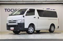 トヨタ　ハイエースバン DX