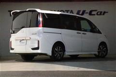 ステップワゴン スパーダ 4WD