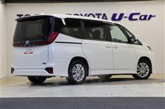 ノア ハイブリッド S-G 8ニン