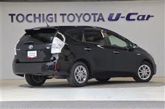 プリウスアルファ S 7ニン