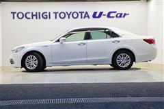 クラウン HV 2.5 ロイヤルサルーン