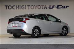 プリウス A