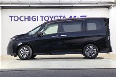 セレナ E-パワー ハイウェイスターV