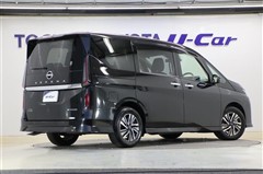 セレナ E-パワー ハイウェイスターV