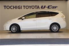 プリウスアルファ S