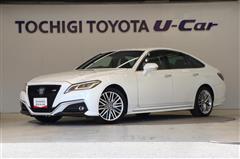 トヨタ　クラウン 2.0 RS